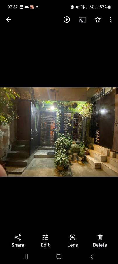 Sufi Khandar Home Stay New Delhi Exterior photo