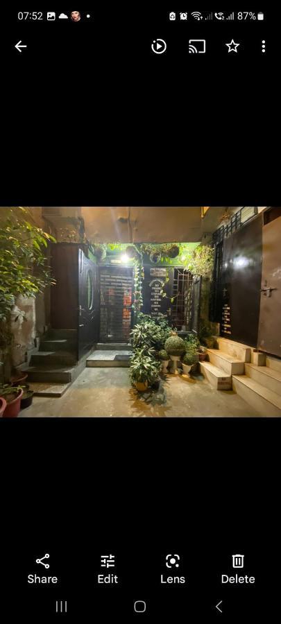 Sufi Khandar Home Stay New Delhi Exterior photo